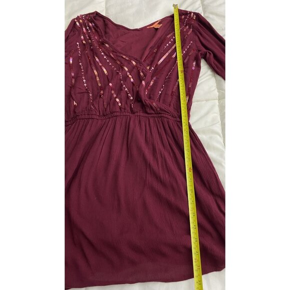 Chelsea & Violet Burgundy Sz Medium Crinkled Dress Beaded Sequin Vneck Holiday - Picture 7 of 10